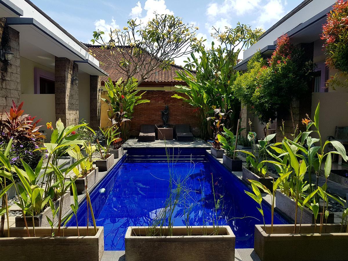 Ayu Love & Harmony Guest House Sanur Esterno foto
